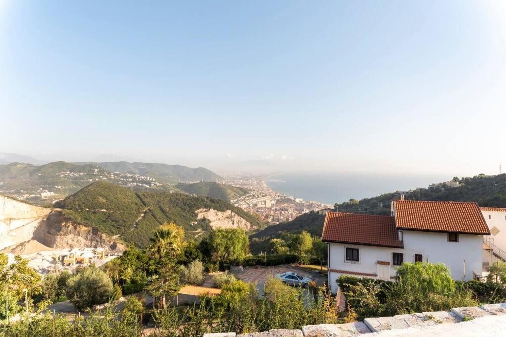 Appartamento Emma Con Piscina - Vista Mare"Tenuta Croce" 살레르노 외부 사진